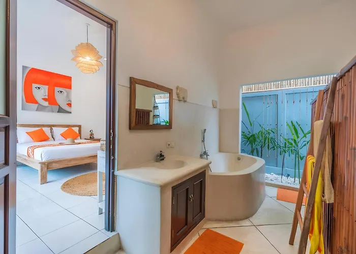 Taman Pangeran In Seminyak, 2br Large Pool, Tropical Garden In A Prime Location !