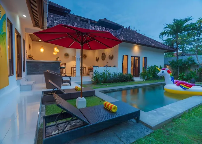 Taman Pangeran In Seminyak, 2br Large Pool, Tropical Garden In A Prime Location !