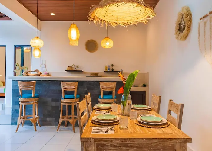 Taman Pangeran In Seminyak, 2br Large Pool, Tropical Garden In A Prime Location !